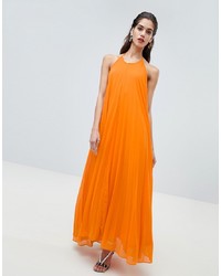 Missguided Pleated Low Back Maxi Dress