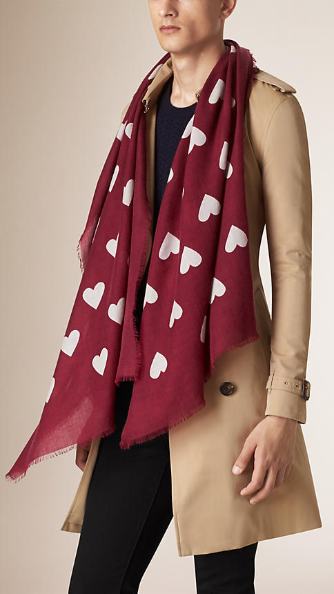 Burberry heart print on sale scarf