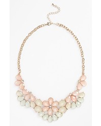 BP. Teardrop Floral Statet Necklace Mint One Size