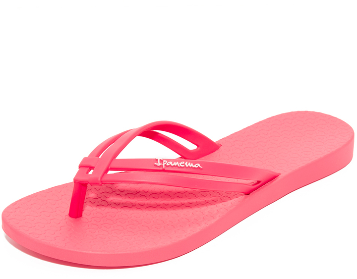 ipanema hashtag flip flops