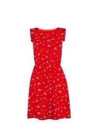 Apricot New Look Red Daisy Print Pleat Sleeve Skater Dress