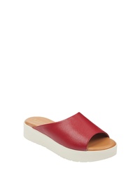 evolve Flora Slide Sandal