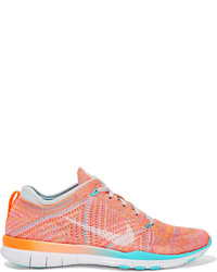 Nike Free Tr 5 Flyknit Sneakers Coral