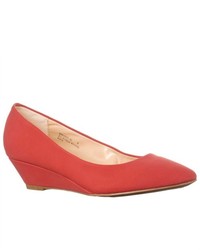 Riverberry Emmanuel Almond Toe Wedge Pumps Red Size 7