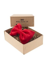Red Velvet Bow-tie