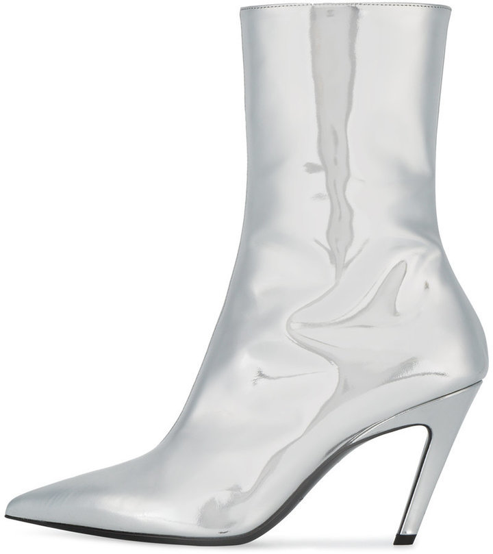 𝓶𝓪𝓽𝓽 on Twitter obsessed with the jean paul gaultier and balenciaga  metal boots httpstcojUTVtk4vuz  Twitter