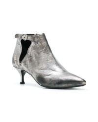 Strategia Faded Pointed Ankle Boots