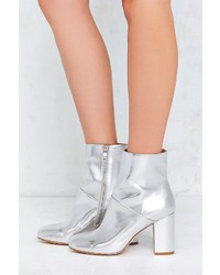 Urban Outfitters Zelda Metallic Ankle Boot