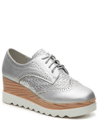 Wanted Glacial Wedge Wingtip Oxford  Silver Metallic