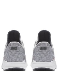 Nike Air Max Zero Qs Sneaker