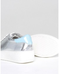 Juicy Couture Bellonaa Silver Flatform Sneakers