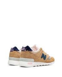 New Balance 577 Low Top Sneakers