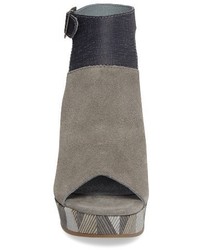 Matisse Harlequin Wedge Sandal