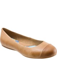 SoftWalk Napa Tanluggage Soft Dull Leather Ballet Flats
