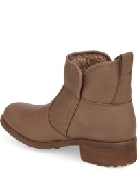 UGG Lavelle Boot