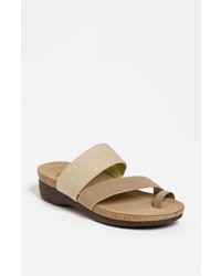 Munro Aries Sandal