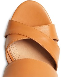 Brooks Brothers Tall Stacked Sandals