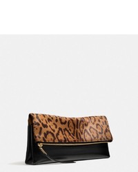 Call Of The Wild The Large Clutchable In Leopard