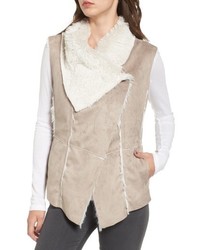 Cupcakes And Cashmere Arden Faux Shearling Drape Vest