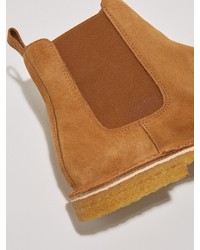 Frank and Oak The George Suede Chelsea Boot In Tan