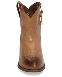 Ariat Darlin Short Western Boot