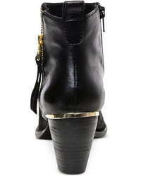 Steve Madden Wantagh Ankle Booties