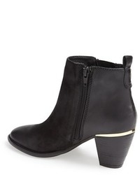Steve Madden Wantagh Leather Ankle Boot