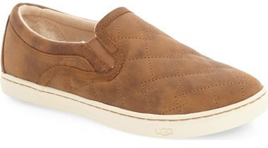 tan quilted slip on sneakers