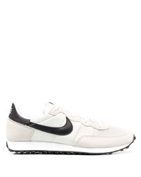 Nike Low Top Daybreak Sneakers