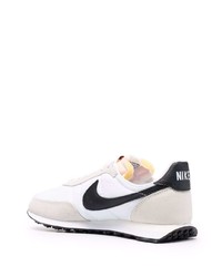 Nike Waffle 2 Low Top Sneakers