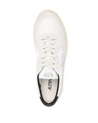 AUTRY Medalist Low Top Sneakers