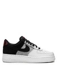 Nike Air Force 1 07 Lv8 Sneakers