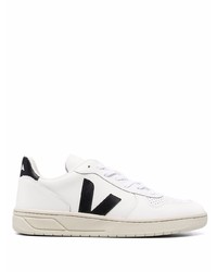 Veja V12 Low Top Sneakers