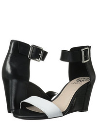 Vince Camuto Luciah