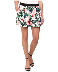 Vince Camuto Jungle Lily Pull On Shorts