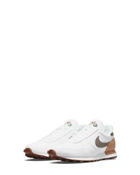 Nike Dbreak Type Sneaker