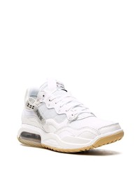 Jordan Ma2 Low Top Sneakers