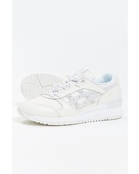 Asics Mamba Gel Respector Running Sneaker