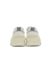 AMI Alexandre Mattiussi White Thick Sole Sneakers