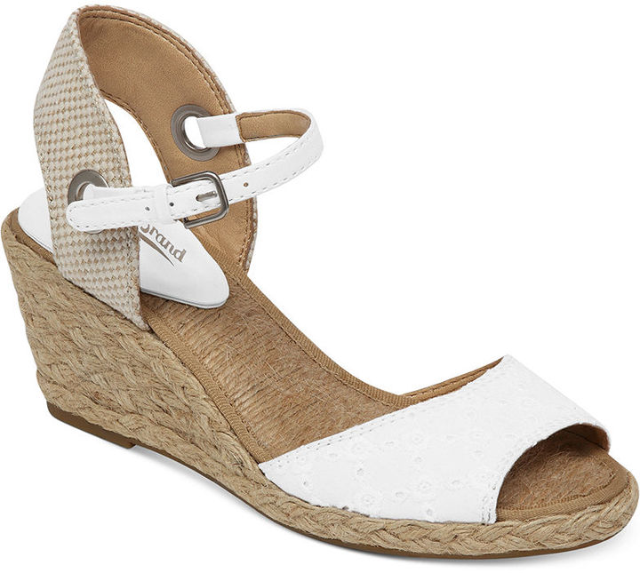 Lucky brand sale kyndra wedge sandals