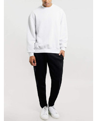 oversized white crew neck sweatshirt