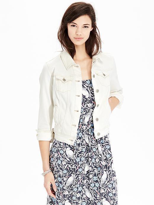 Old Navy White Denim Jackets | Where to buy & how to wear
