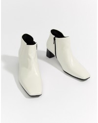 Vagabond Ebba White Leather Ankle Boot With Narrow Heel