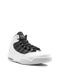 Jordan Air Max Aura Sneakers