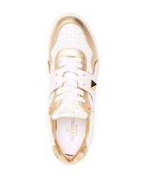 Valentino Garavani Logo Print Lace Up Sneakers