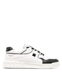 Valentino Garavani Roman Stud Low Top Sneakers