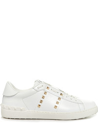 Valentino Rockstud Untitled 11 Low Top Leather Trainers