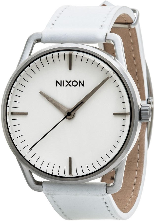 Nixon Mellor Watch Leather Band | Where to buy & how to wear