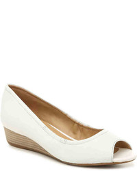 Naturalizer Contrast Wedge Pump  White