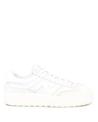 New Balance 302 Low Top Sneakers
